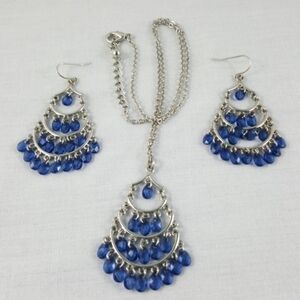 VTG 80s Silver-tone Pendant Necklace with Drop Earrings, Trio set